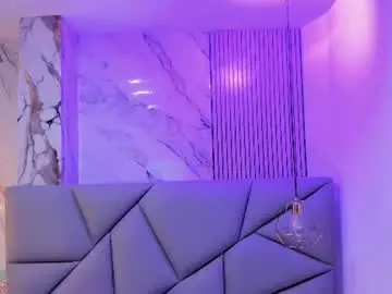 Tatihornyy  live sex cam