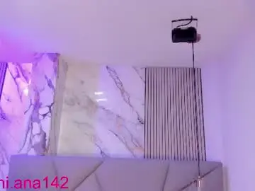 Tatihornyy  live sex cam
