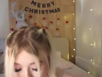 Twinklefluff  live sex cam
