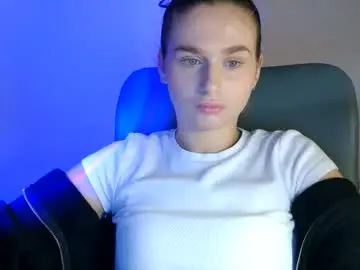 Adele_amore  live sex cam