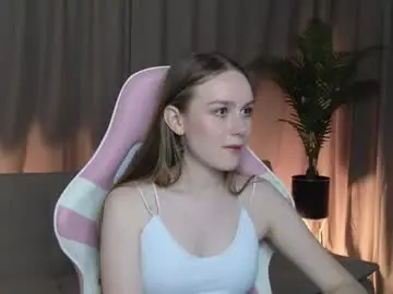 Adelekirya  live sex cam