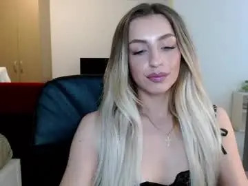Anyamurr  live sex cam