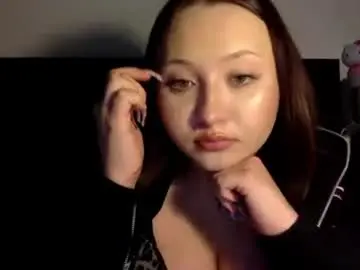 Ariakinkygirl  live sex cam
