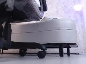 Aura_sanders1  live sex cam