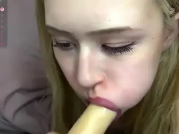 Bettymorante  live sex cam