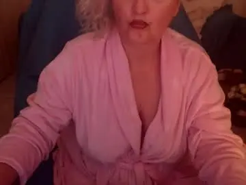 Divineblond  live sex cam
