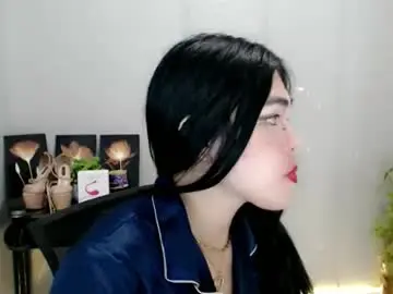 Enchantress_mia03  live sex cam
