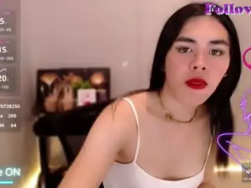 Enchantress_mia03  live sex cam