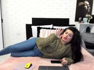 Heidixcutie  live sex cam