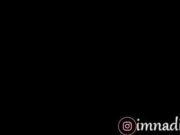 Imnadiaroses  live sex cam