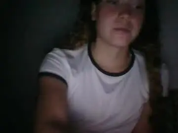 Issa30213  live sex cam