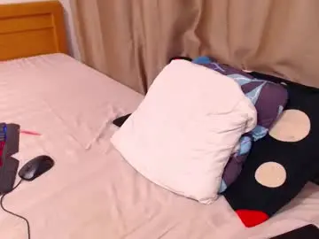 Jessiestar3  live sex cam