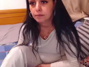 Jessiestar3  live sex cam