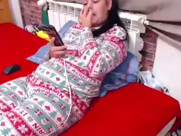Jessiestar3  live sex cam