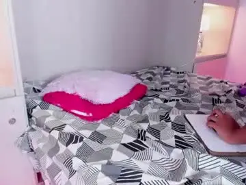 Kendallwestt  live sex cam