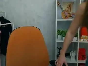 Kiss_shy  live sex cam