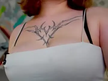 Lacasadelloca  live sex cam