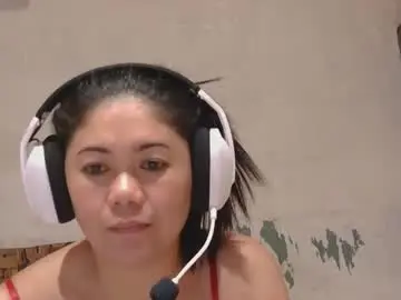 Ladyshaniaadele  live sex cam