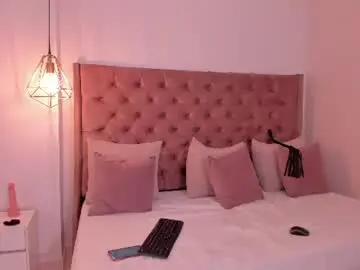 Laia_quinn  live sex cam