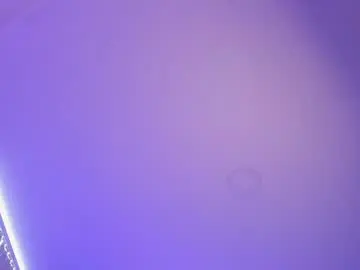 Lau_reyes  live sex cam