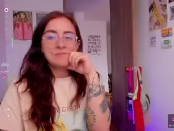 Linda_giggle  live sex cam