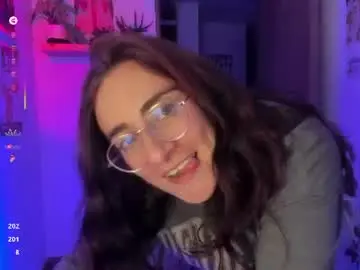 Linda_giggle  live sex cam