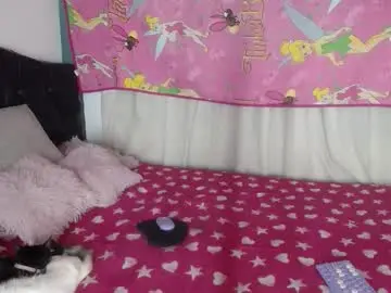 Mady_short  live sex cam