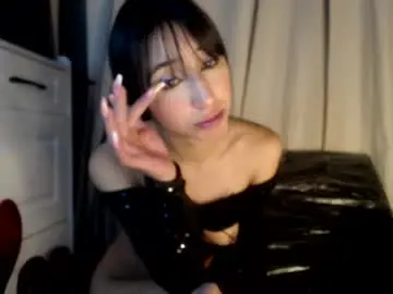 Mady_short  live sex cam