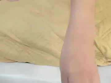 Moon_ariana0  live sex cam
