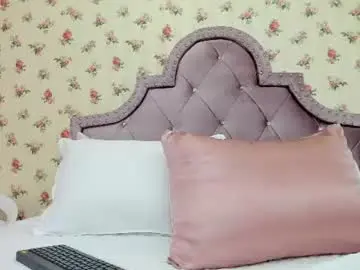 Moon_ariana0  live sex cam