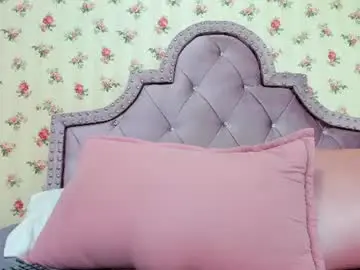 Moon_ariana0  live sex cam