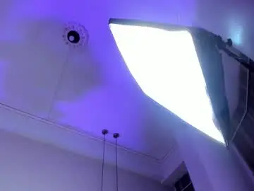 Nora_dasilva  live sex cam