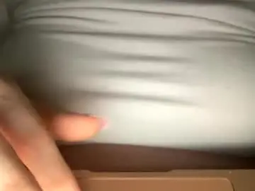 Redbeautywithabooty  live sex cam