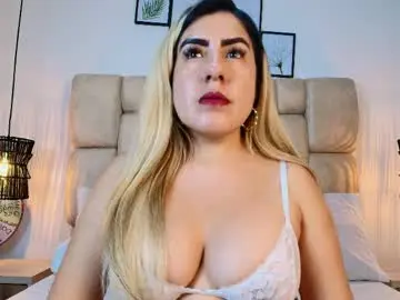 Sarablonde_t  live sex cam