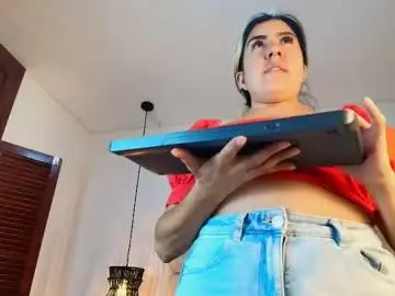 Sarablonde_t  live sex cam