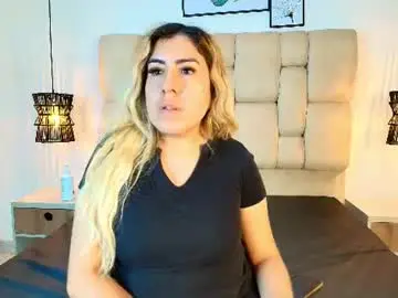 Sarablonde_t  live sex cam