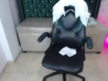 Sarah_evansm  live sex cam