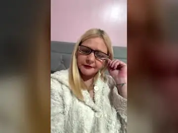 Scottish_baddie  live sex cam
