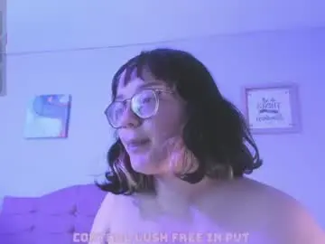 Silvia_ls  live sex cam