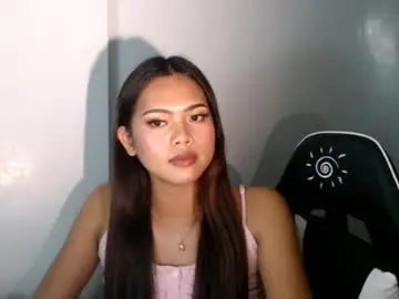 Yourregalbaby  live sex cam