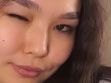 Aleenbunde  live sex cam