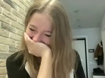 Charmingsarahh  live sex cam