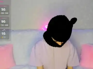 Dreamscometruehere  live sex cam