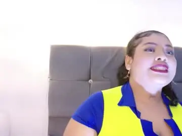 Ema_foxxy  live sex cam