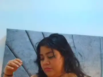 Ema_foxxy  live sex cam