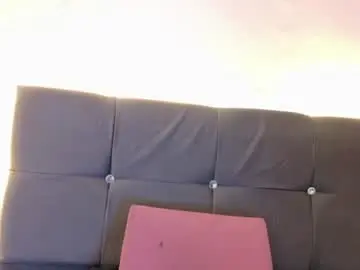 Ema_foxxy  live sex cam