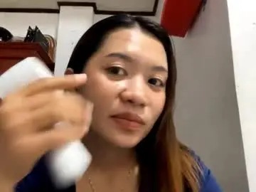 Flaviaplyer  live sex cam