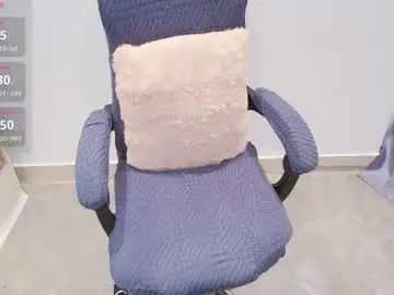 Lee_smile  live sex cam