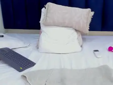 Mayaevansmg  live sex cam