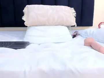 Mayaevansmg  live sex cam